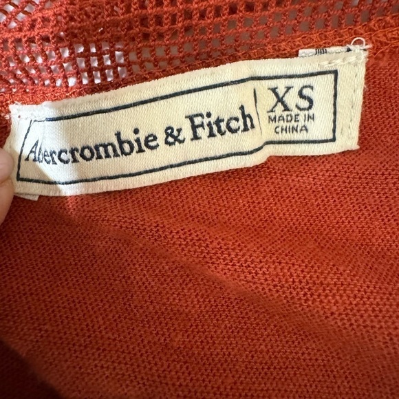 Abercrombie & Fitch Sleeveless Ruffled Knit top Size Xs - Picture 4 of 4